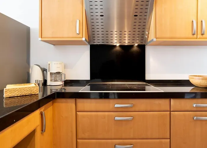 La Colina Торремолинос